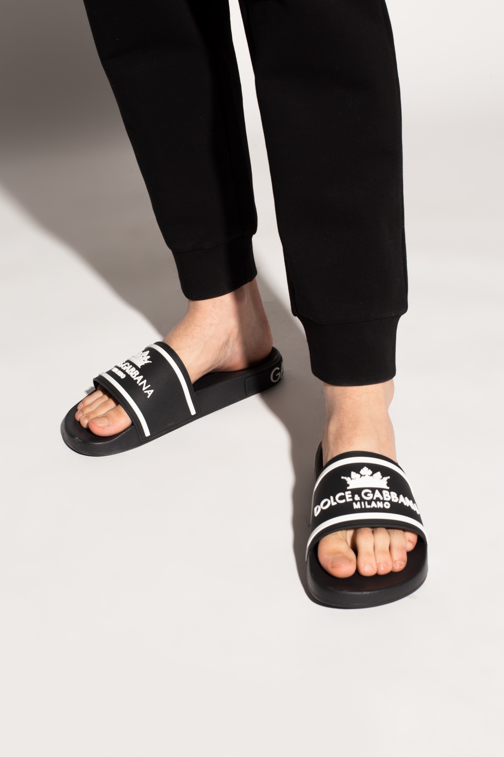 Mens dolce shop and gabbana slides